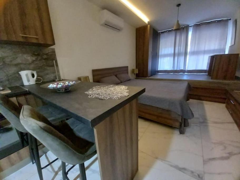 Gudja Brand New 1 Bedroom Studio Flat מראה חיצוני תמונה